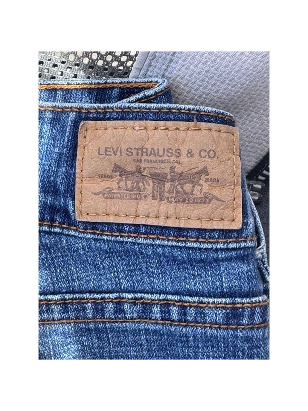 Levi's jeans classic boot cut sz 14 brown patch red tab 32 x 30 Pakistan